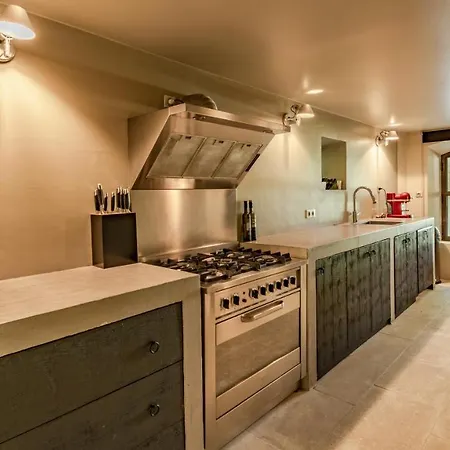 Mas D'artalet : Mas Provencal Avec Piscine Chauffee Vila *
